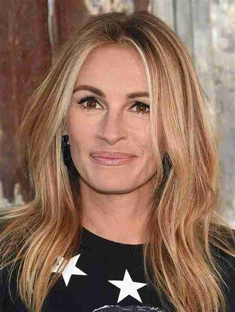 Julia Roberts en bikini a sus años