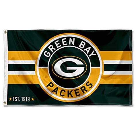 5 Best Green Bay Packers Flags For Flying High