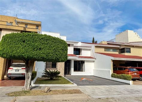 Casa En Venta Col Prados Tepeyac Zapopan Jalisco Lamudi Mx