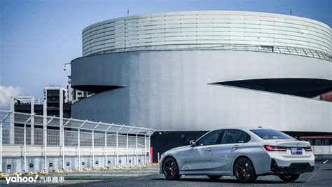 【新車圖輯】2023 Bmw 330i M Sport試駕！再次詮釋何謂豪華房車新指標！ Yahoo奇摩汽車機車