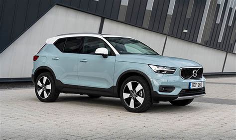 Volvo Xc40 T3 Momentum Pro 2018 Review Price Specs And Road Test Uk