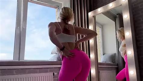 Big Ass Wet Pussy Girl Shake Big Ass And Tits Very Hard 72 XHamster