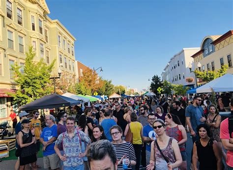 UPS Shipping Services at 519 Somerville Avenue, Somerville 19