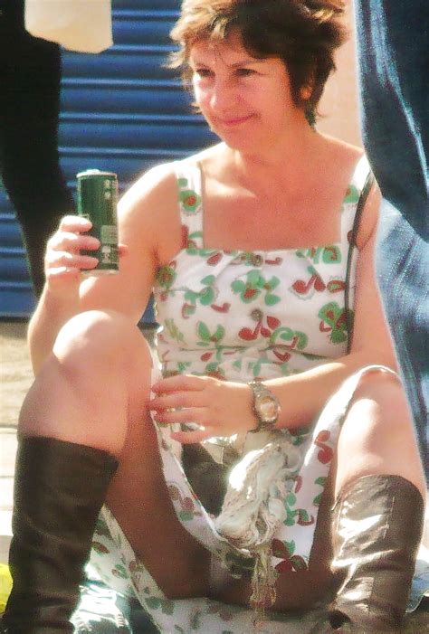 Amateur Matures Pokies Downblouse And Upskirt 3 Porn Pictures XXX Photos Sex Images 1476277