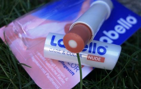 Labello Care Color In Red Und Nude Im Test Testgiraffe De