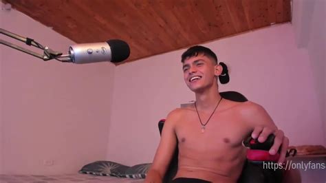 Kayn Hot Colombian Boy Big Cock Cums On Cam Boyfriendtv