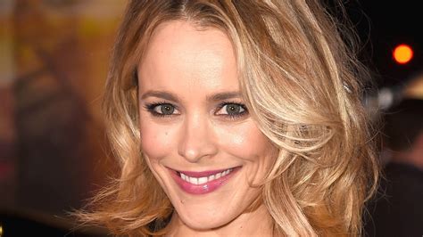 The Best Time Rachel McAdams Ever Broke Character In Doctor Strange