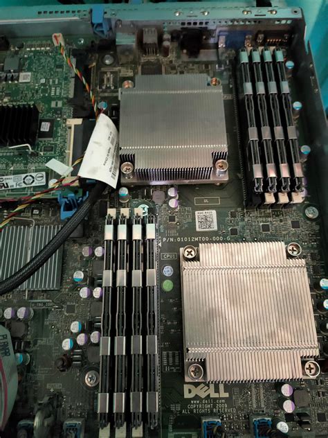 My R410 that I won for £1 on ebay : r/homelab