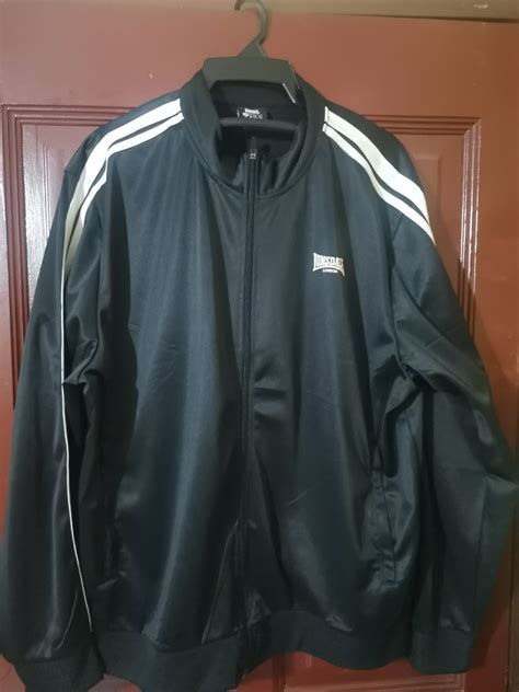 Lonsdale london, Men's Fashion, Tops & Sets, Hoodies on Carousell