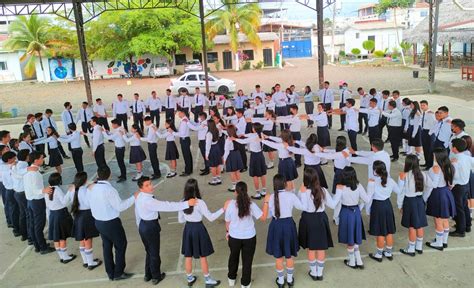 EducacionZ4 Ec On Twitter Estudiantes De Los Cantones Tosagua Y