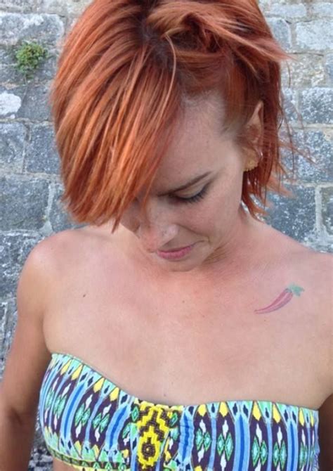 Hot Sexy Fauve Hautot Bikini Pics