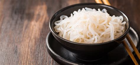 The 9-Calorie Noodle: Everything You Need to Know About No-Carb Konjac ...