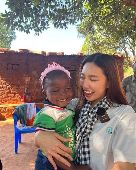 Quang Linh Vlog báo tin vui từ Châu Phi sau khi Thùy Tiên kết thúc nhiệm kỳ tại Việt Nam Hot