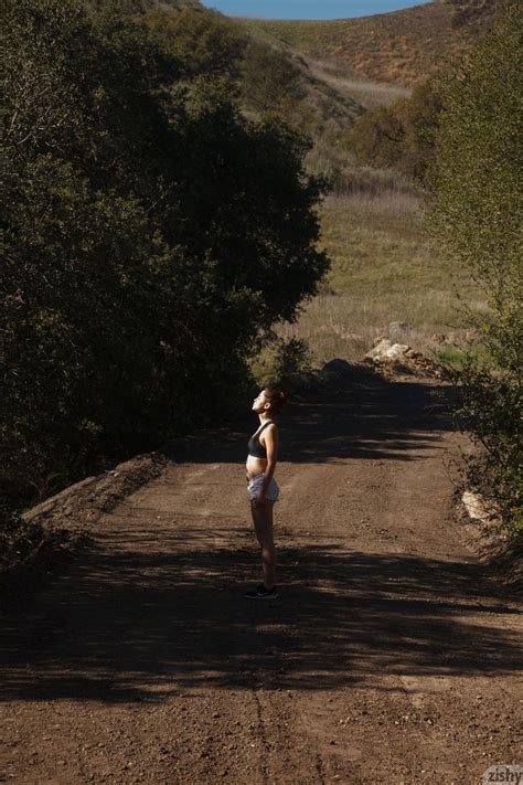 Teen Babe Christine Ash Strips Her Clothes Shows Her Hot Body While