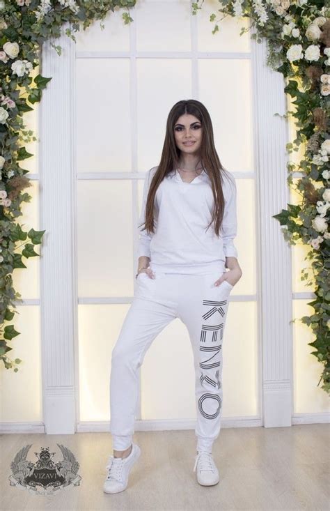 Белый спортивный костюм кензо, цена 470 грн - купить Костюмы и ...