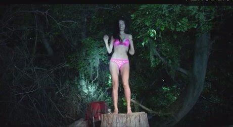 CFNM BARE ASS Video 19 ThisVid