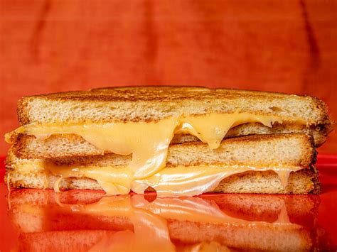 14 Melty and Cozy Grilled Cheese Recipes