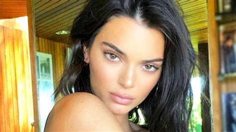 Kendall Jenner Impresses 6 Million With Sandy Beach Bum