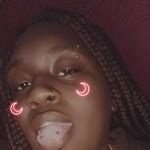 Virgin BBW Plays With Her Wap