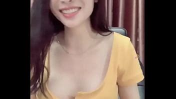 Bigo Live show hàng lộ nh hoa cực ẹp XVIDEOS