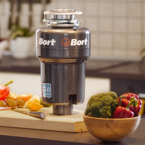 Измельчитель пищевых отходов BORT TITAN 5000