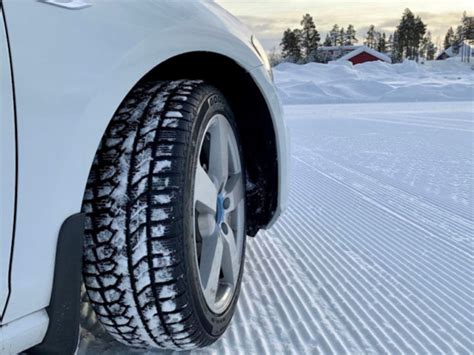 Goodride ZuperSnow Z-507 235/60 R16 100H - www.reifendirekt.de