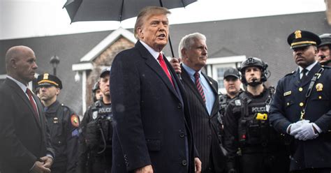 Trump Attends Wake For Slain N Y P D Officer The New York Times