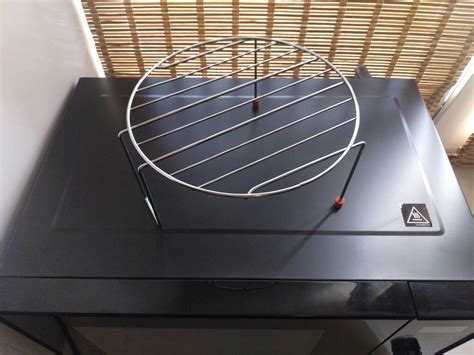 Микроволновая печь c грилем Panasonic NN-GD37HB — купить в интернет ...