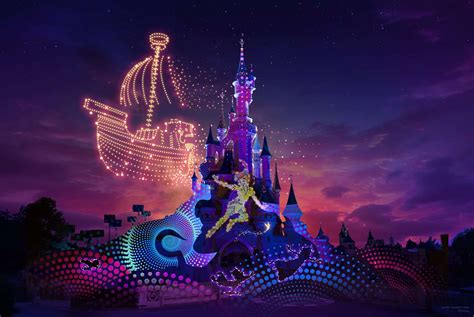 Tout ce qu’il faut savoir sur la Disney Electrical Sky Parade