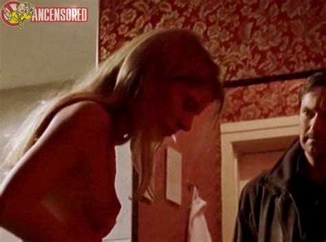 Naked Eva Habermann In Rotlicht In Der H Hle Des L Wen