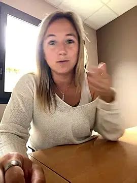 Harley Queen Nude On Webcam For Live Porn Video Chat Nude Webcam Models Sex Chat Rooms Full