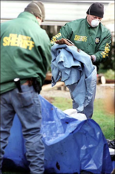 Detectives seek Green River Killer remains