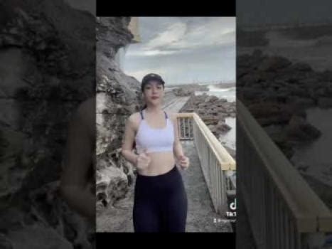 Phim sex Vietsub Clip sex hot girl nghiện thủ dâm với cu khủng cực dài