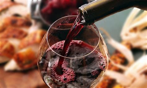 ¿Cómo se hace el vino tinto?