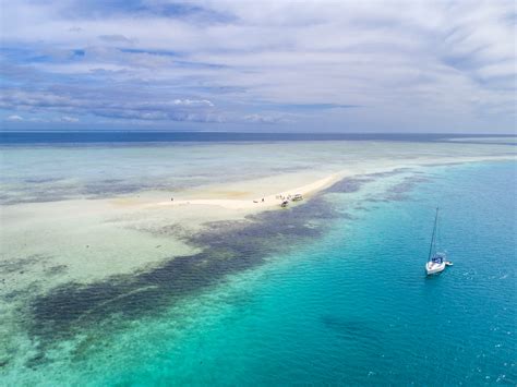 Tropica Island Resort Pacific Island Air