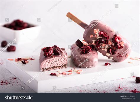 2373 Cheesecake Stick Images Stock Photos And Vectors Shutterstock