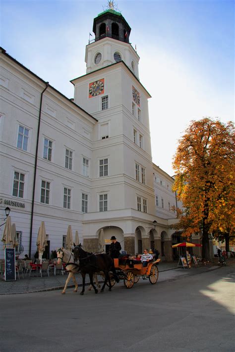 В этом здании расположены следующие объекты