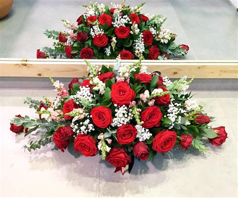 Pussy Willow Merah ALVES HOUSE FLORIST