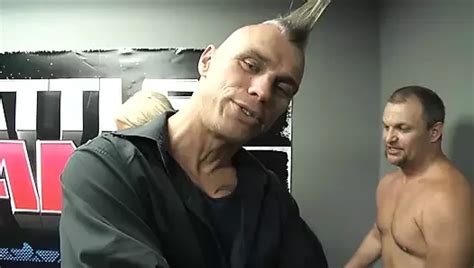 Vr Bangers Hei E Blonde Milf Bekommt Ihre Muschi Von Sexy Ebenholz Massiert Xhamster