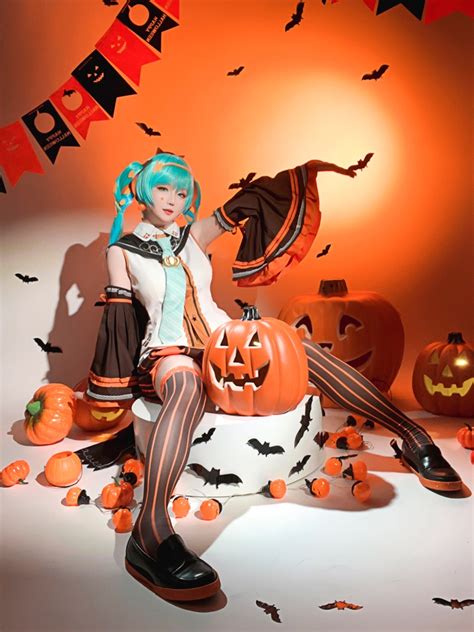 Hoshilily 星之迟迟 Hatsune Miku Halloween Nude NudeCosplayGirls