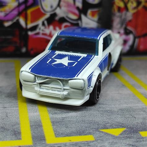Putih Hot Wheels Loose Nissan Skyline Ht Gt X Hako White Blue Star Jdm Bb Shopee Malaysia