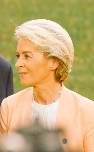 Riocard Tiarnaigh On Twitter Rt Spriter Von Der Leyen We