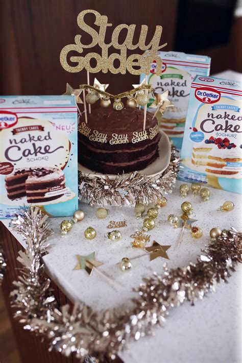 Kleine Torte Gro Gedacht Ein Goldener Dr Oetker Naked Cake Schoko Mit Diy Cake Topper