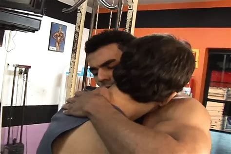 A Pair Of Gay Guys Gets Horny At The Gym And Fuck On One Of The Machines XHamster