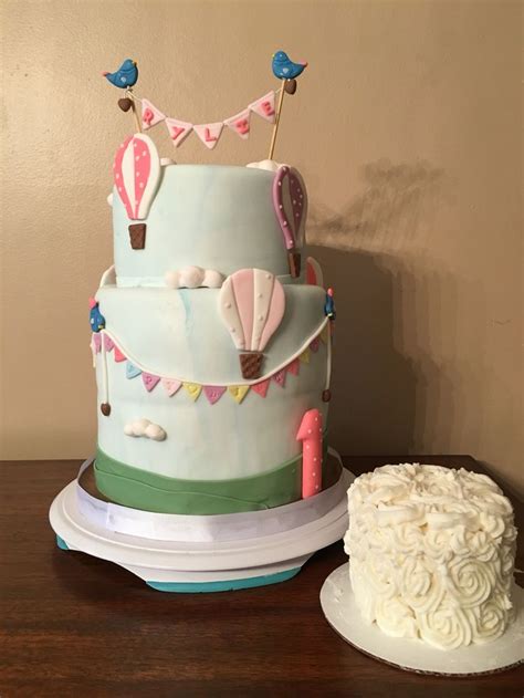 St Birthday Hot Air Balloon Cake And Smash Cake Bird Birthday Parties Hot Air Balloon Cake