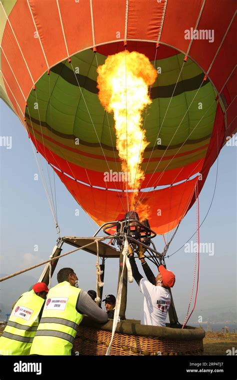 Pokhara Nov Crew Members Prepare Hot Air