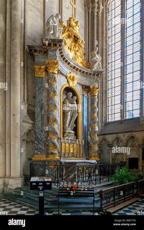 Amiens France 12 September 2022 Ornate Golden Altar In One Of The