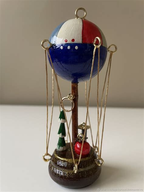 Игрушка на елку Воздушный шар в интернет-магазине Ярмарка Мастеров по ...