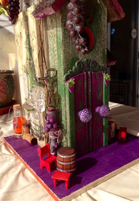 Épinglé Par Deborah Tullos Sur My Custom Birdhouses