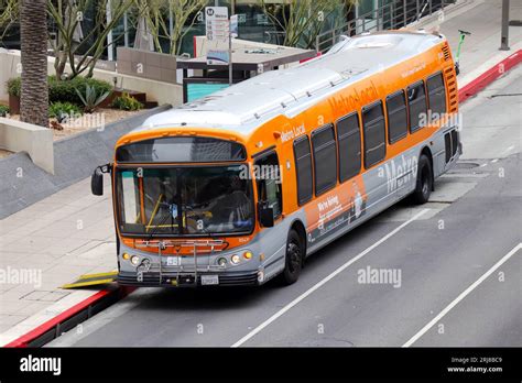Los Angeles California Los Angeles Metro Bus In Downtown Los Angeles